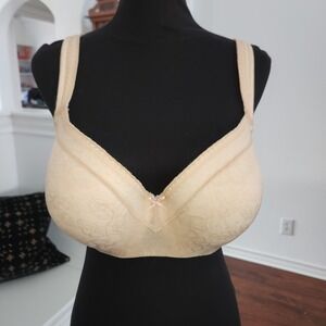 Cacique Bra 42DD Lightly Lined Balconette Beige Modern Lace Underwire